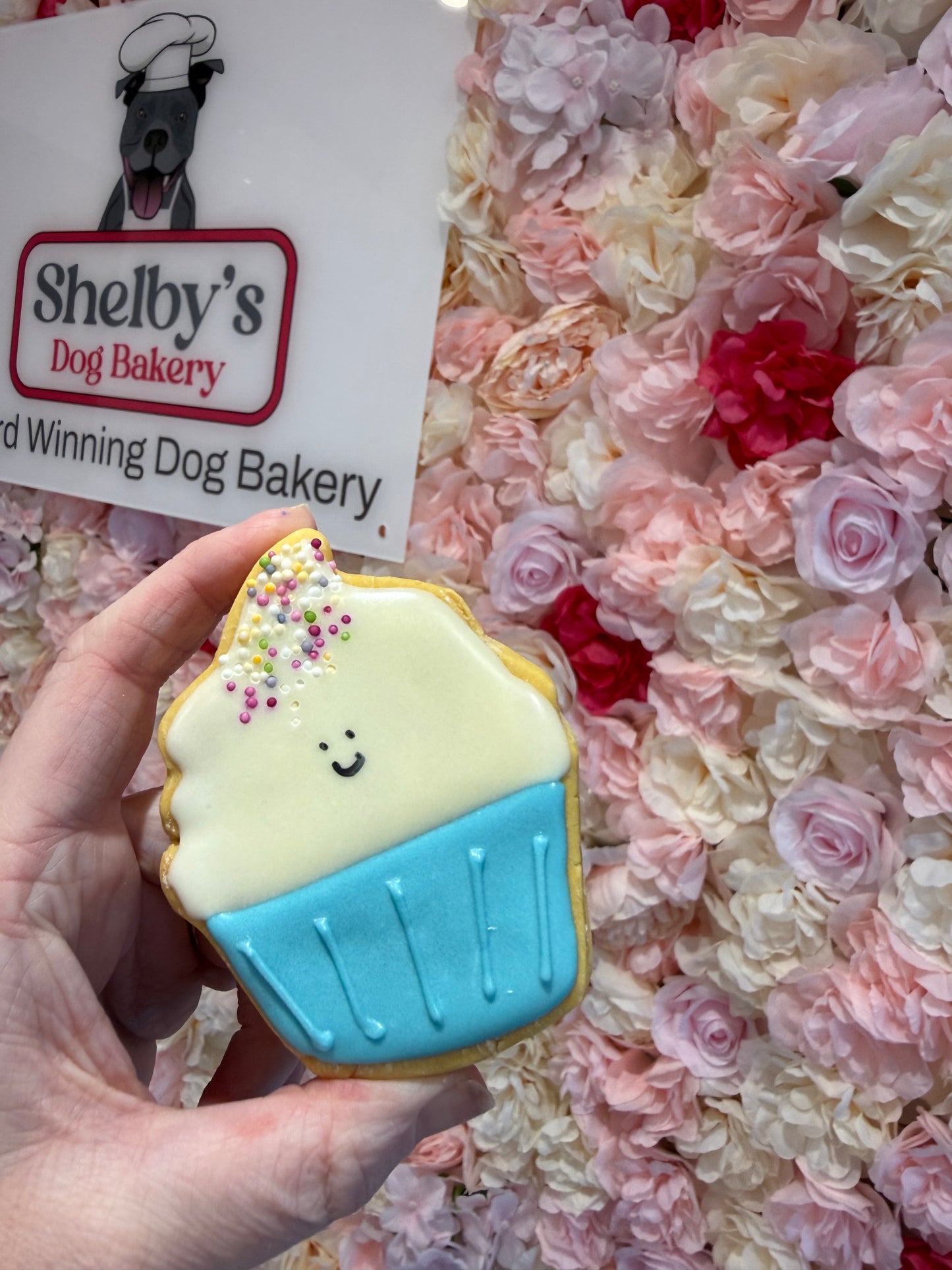 Cutesy Cupcake Cookies - 1 per order