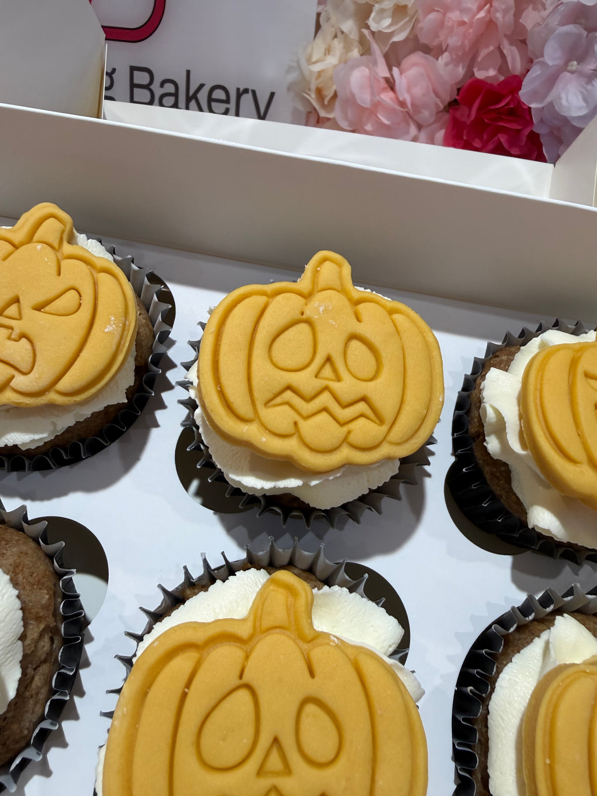 Halloween Pumpkin Cupcakes x 6