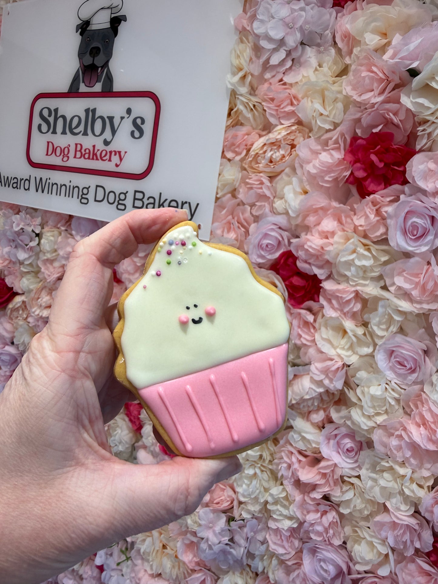 Cutesy Cupcake Cookies - 1 per order